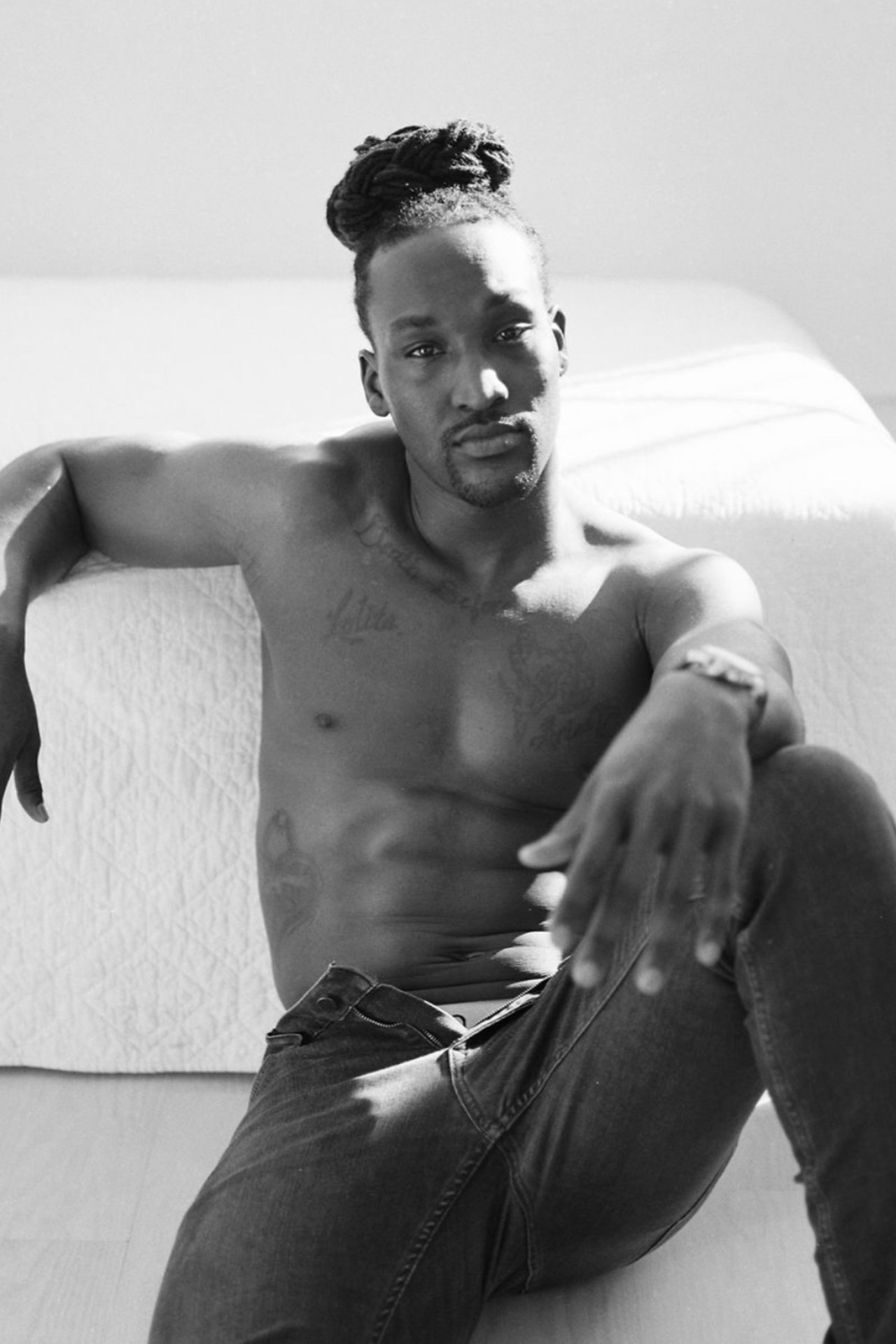 Vernel — Model & Host in Mckinney photo 9
