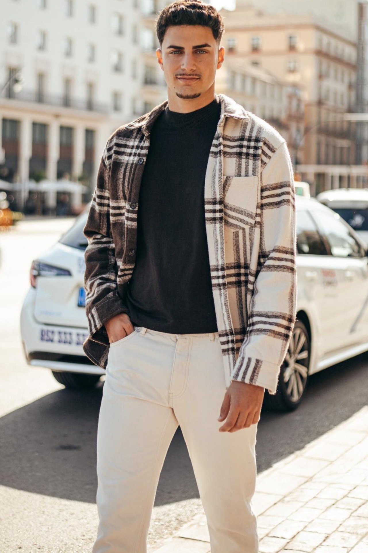 Pedro — Model & Host in Estaci&oacute;n De C&aacute;rtama photo 2