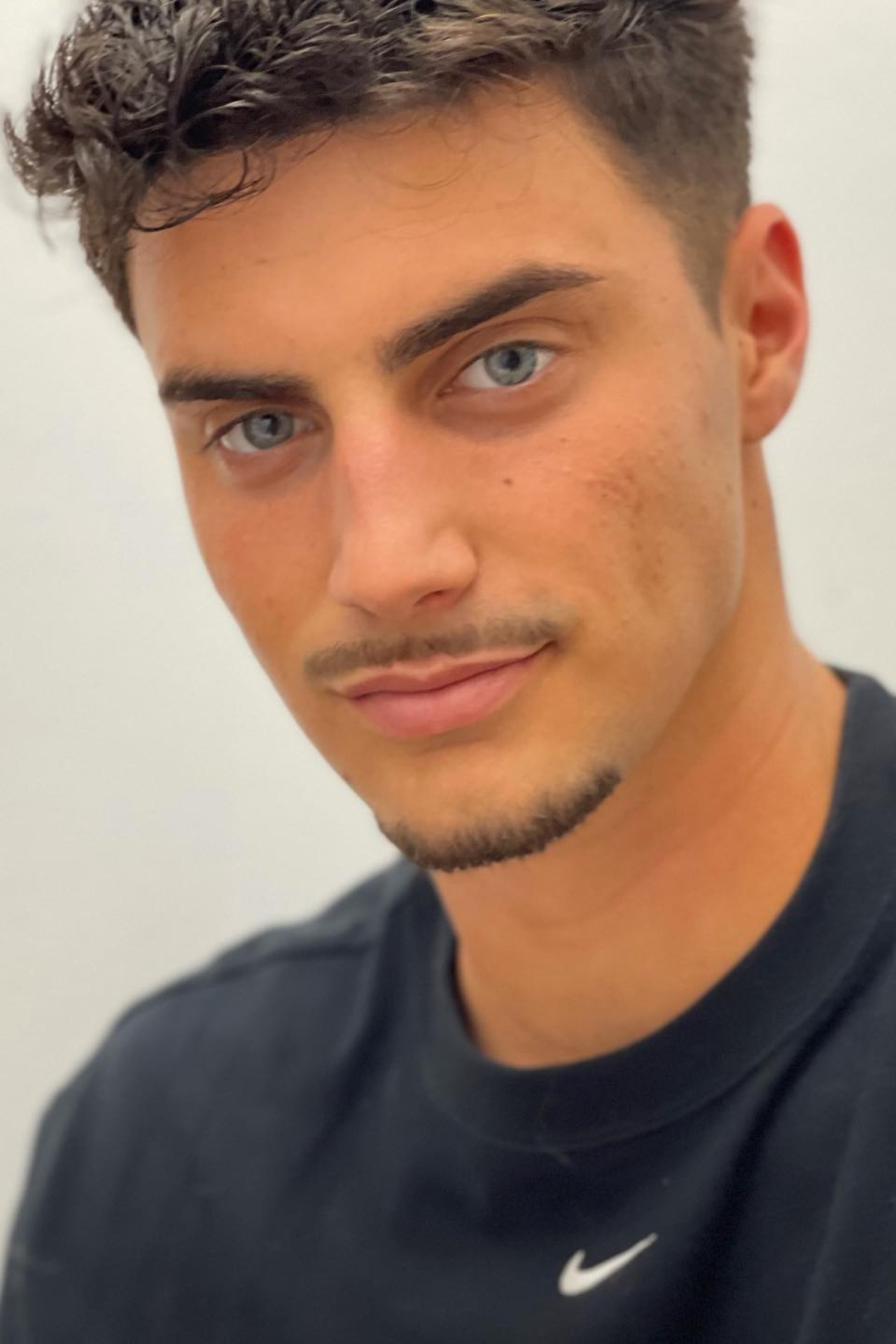 Pedro — Model & Host in Estaci&oacute;n De C&aacute;rtama photo 5