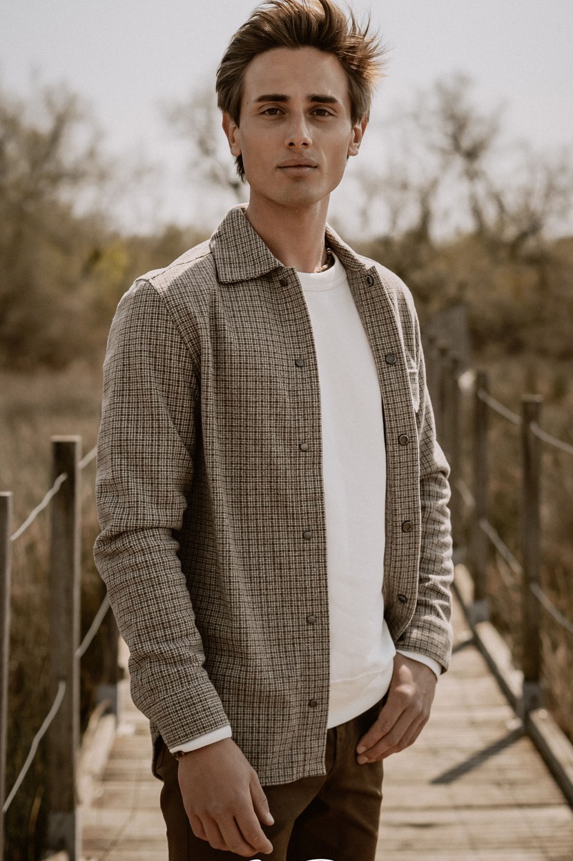 Guillaume — Model & Host in Le Grau-du-roi photo 5