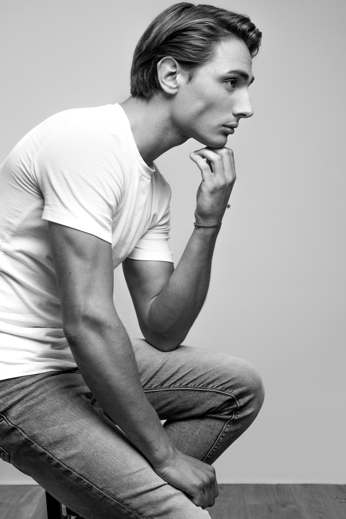 Guillaume — Model & Host in Le Grau-du-roi photo 6
