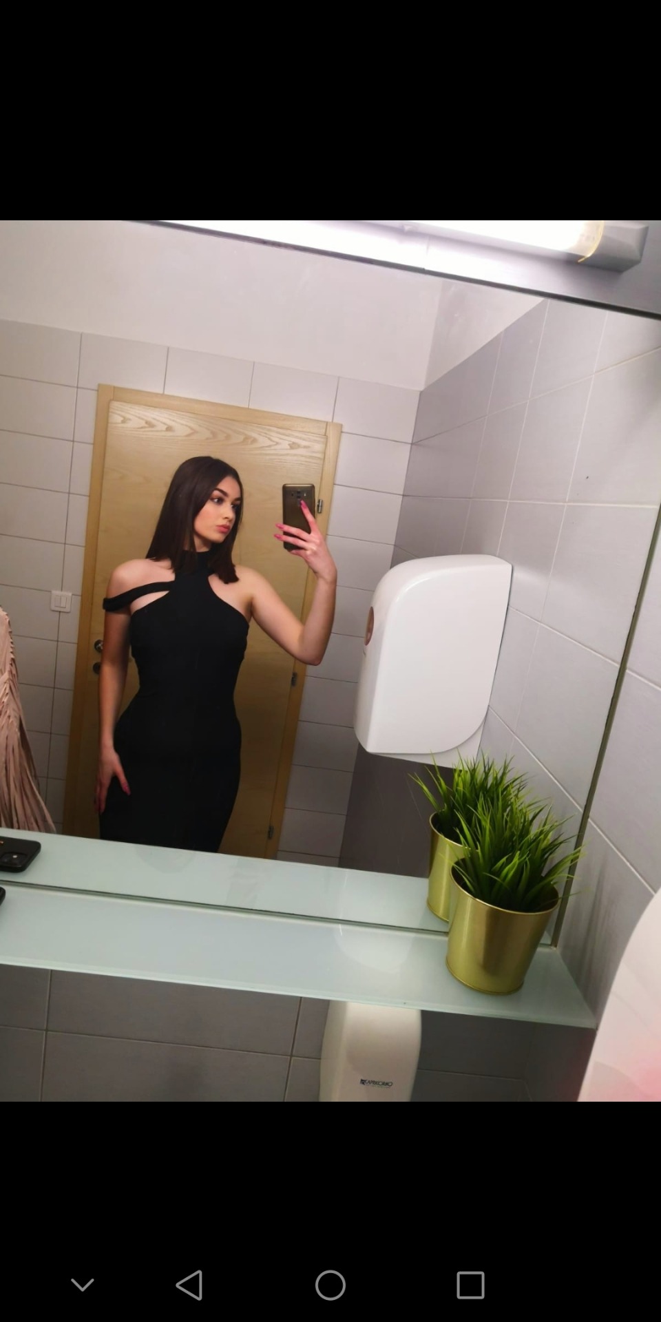 Nina — Model & Hostess in Ka&scaron;tel Novi photo 4