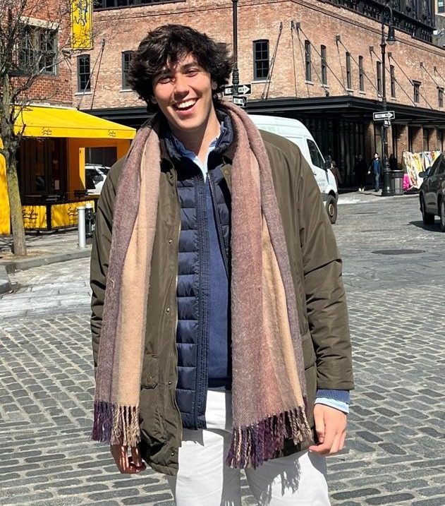 Mario — Model & Host in Val&egrave;ncia photo 1