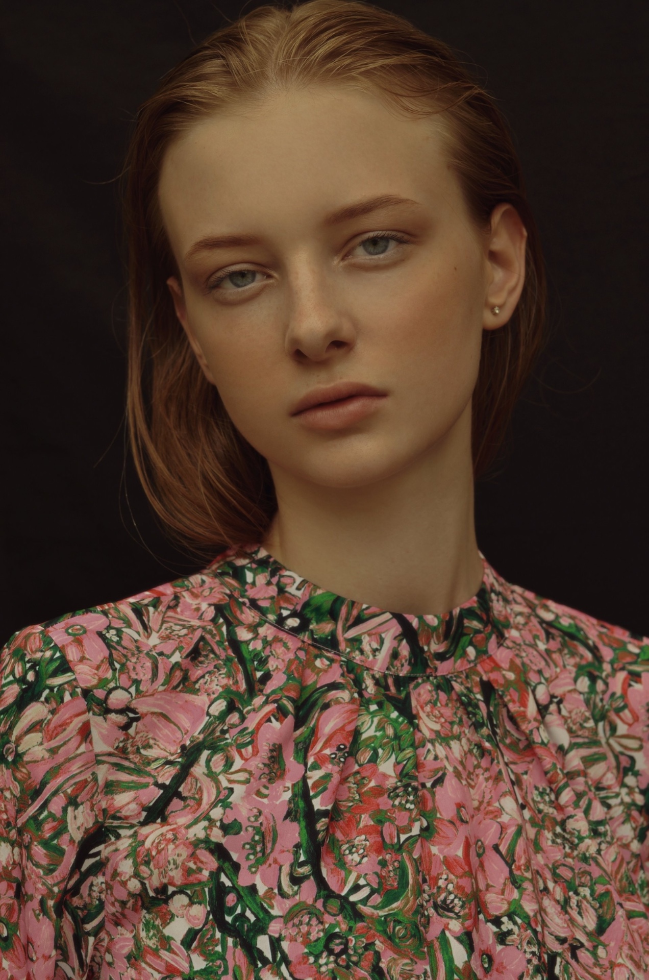 Anastasi — Model & Hostess in Paris photo 1