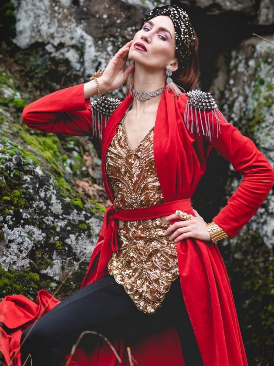 Paola — Model & Hostess in Praha photo 5