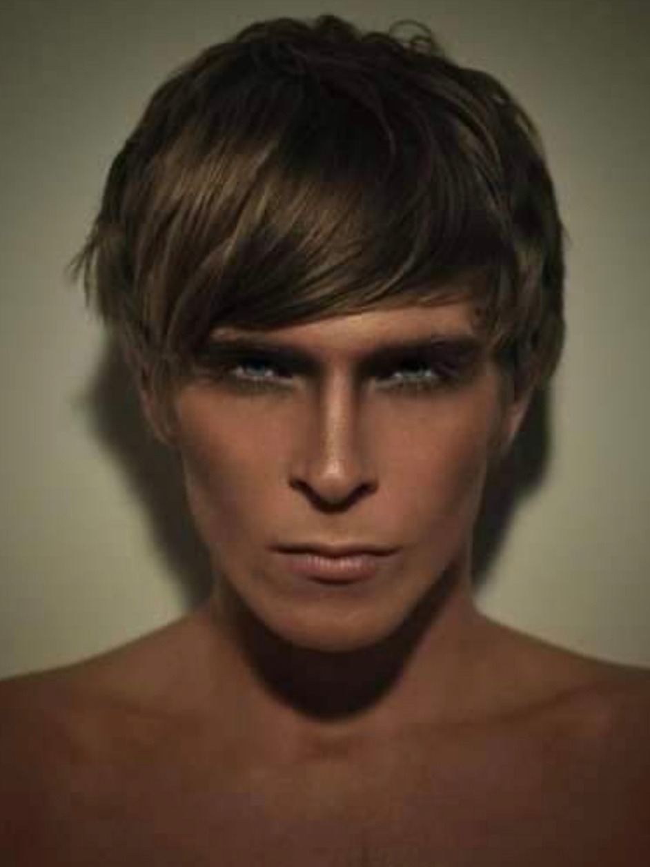 Lukas — Model & Host in Hlavn&iacute; Město Praha photo 5