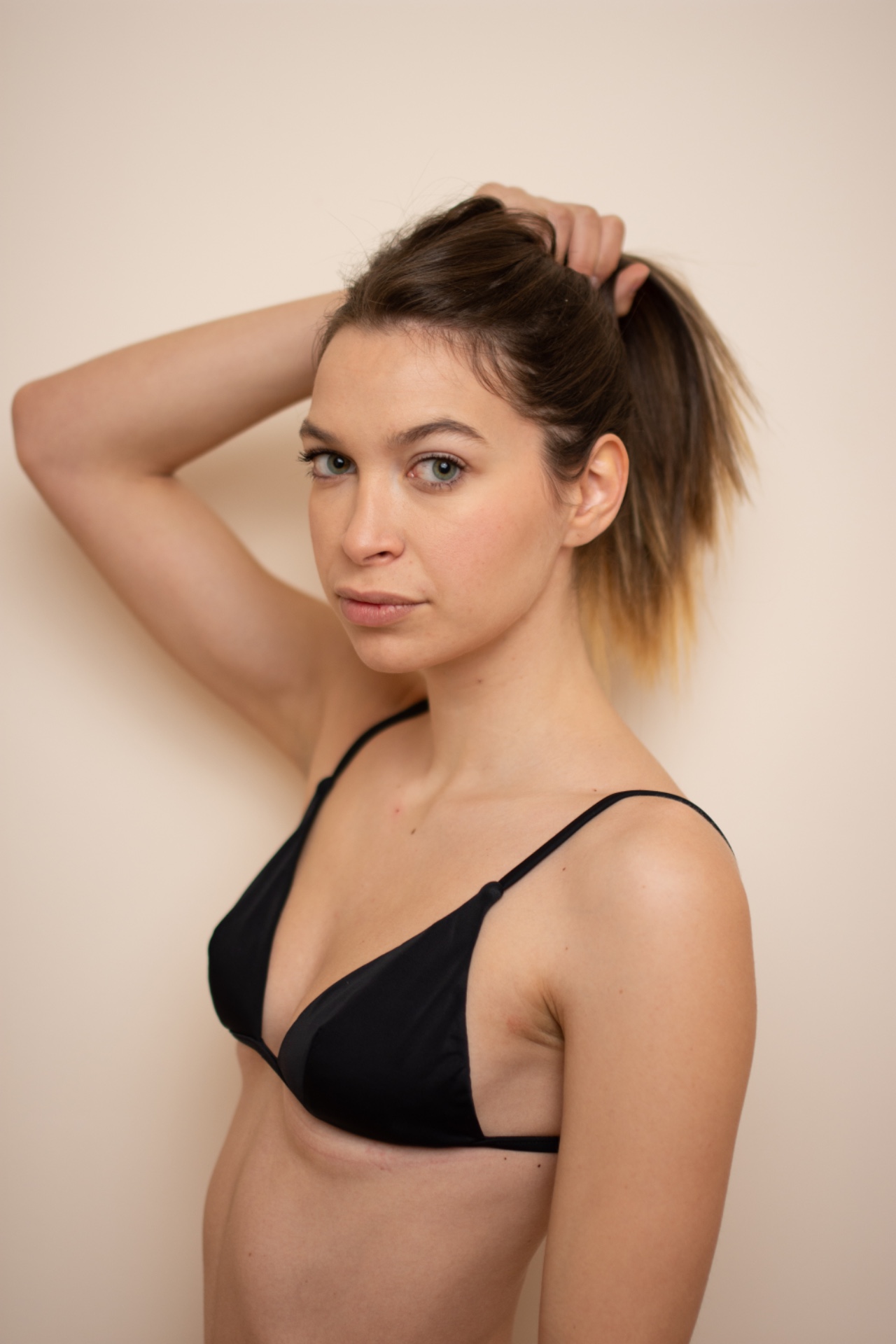 Enrica — Model & Hostess in Milano photo 12