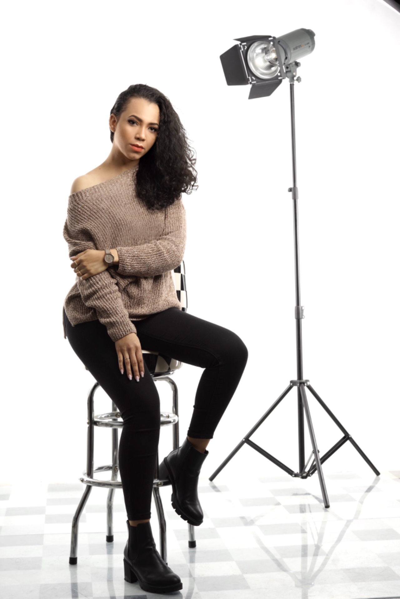 Akida — Model & Hostess in Pforzen photo 4