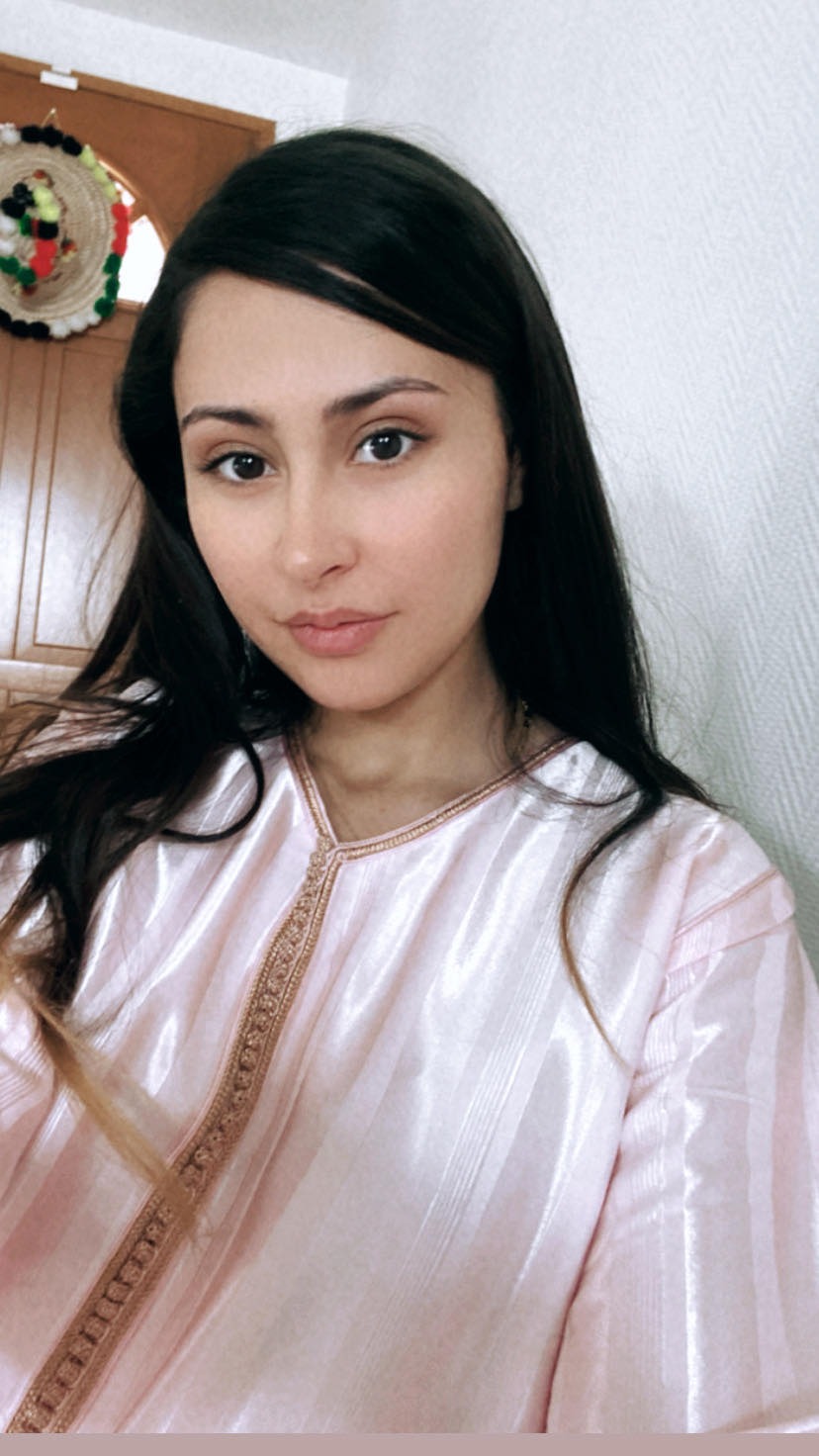 Oumaima — Model & Hostess in Parigi photo 2