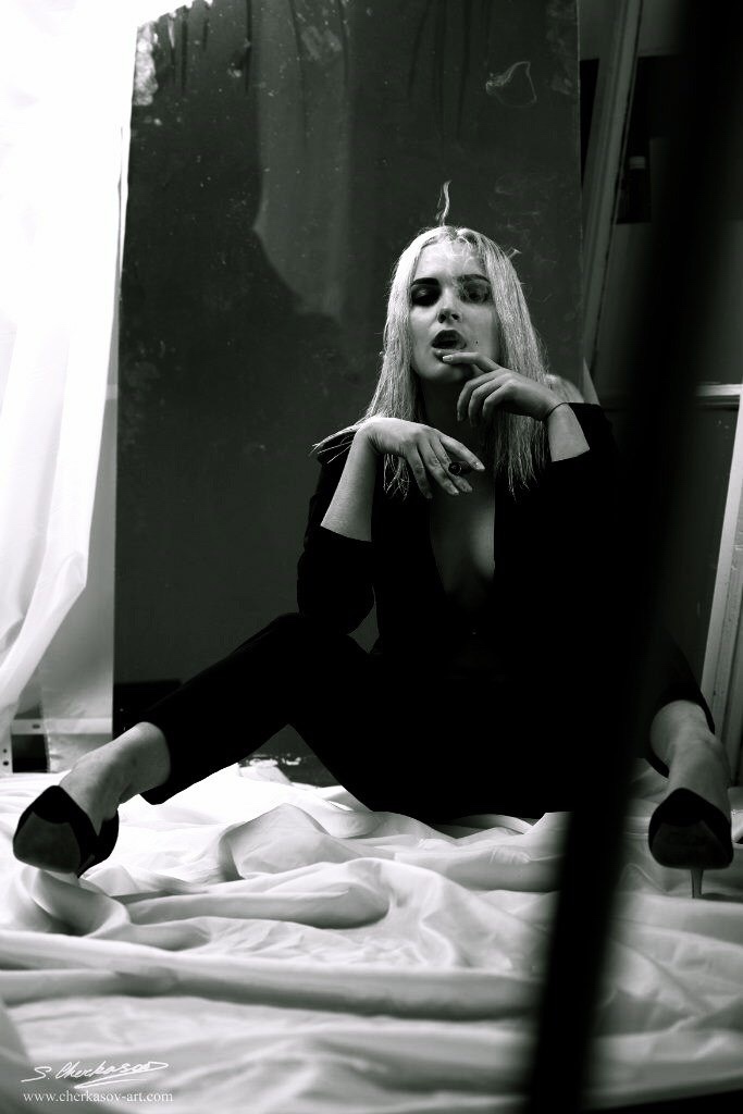 Antonina — Model & Hostess in Md photo 25