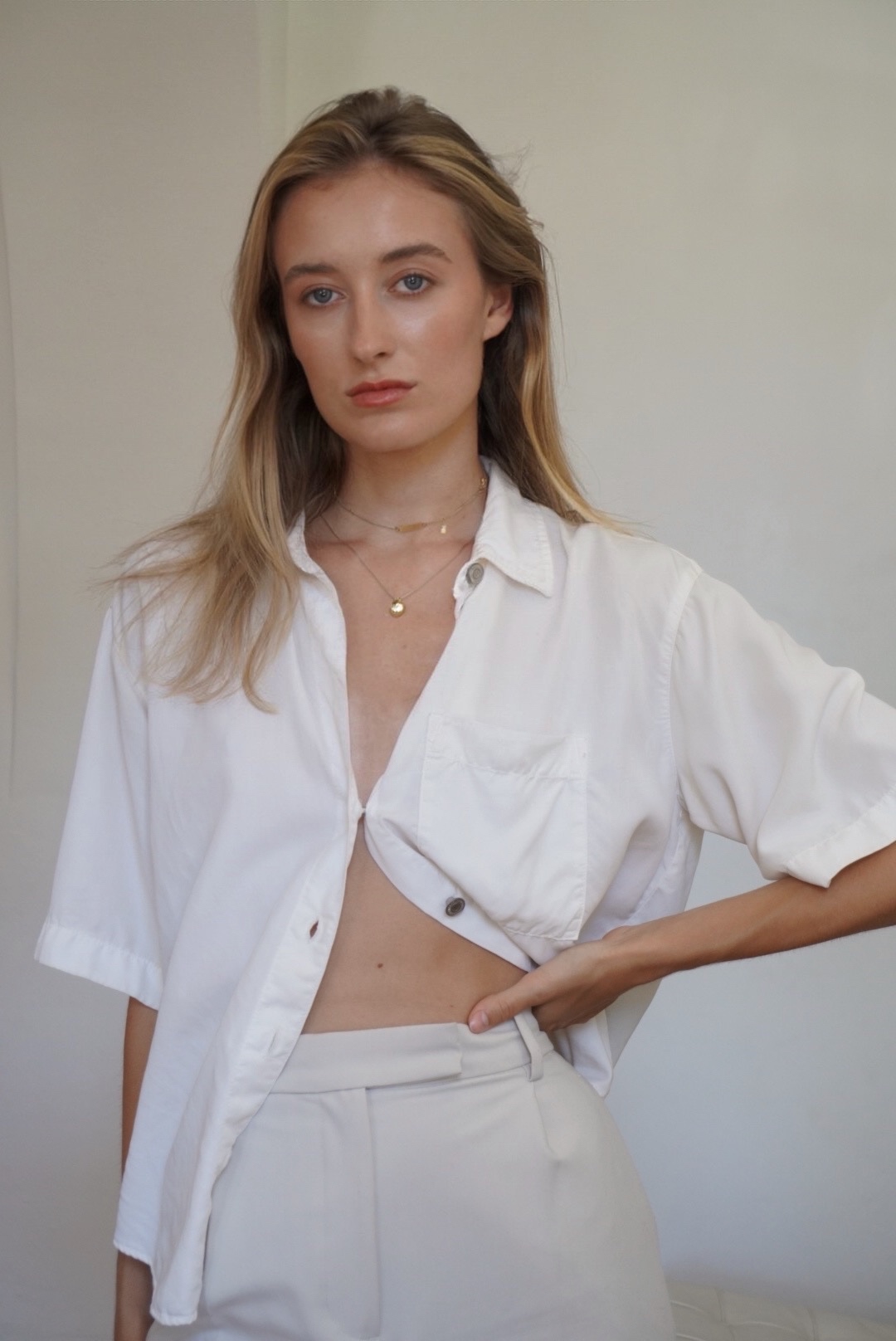 Annabel — Model & Hostess in Mm photo 3