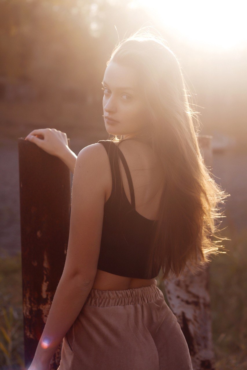 Polina — Model & Hostess in Lausanne photo 1