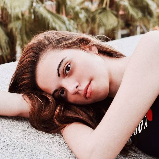 Aina — Model & Hostess in Barcelona photo 4
