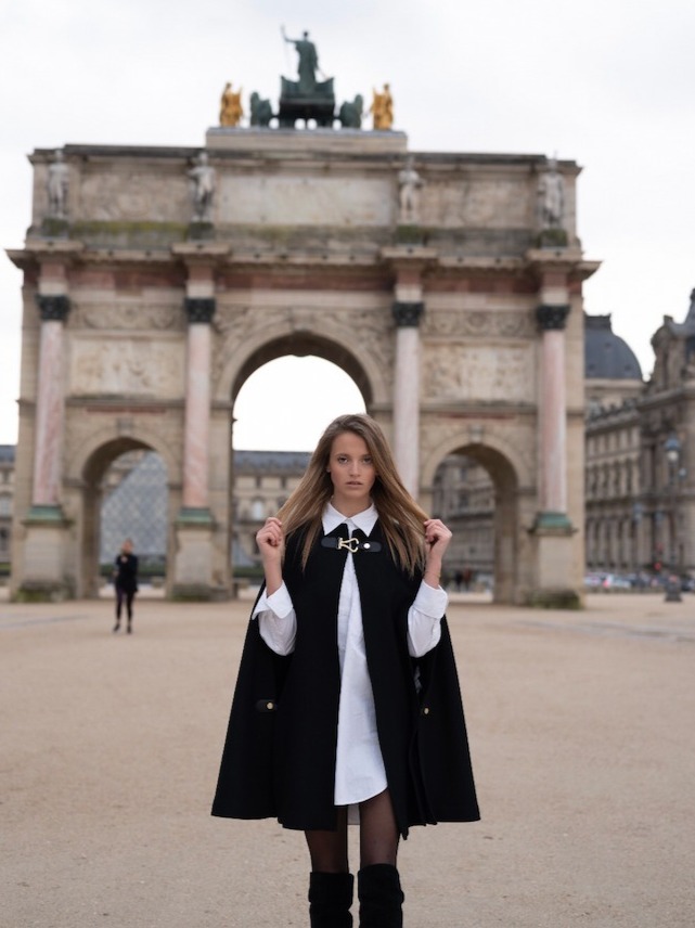 Stephanie — Model & Hostess in Paris photo 6