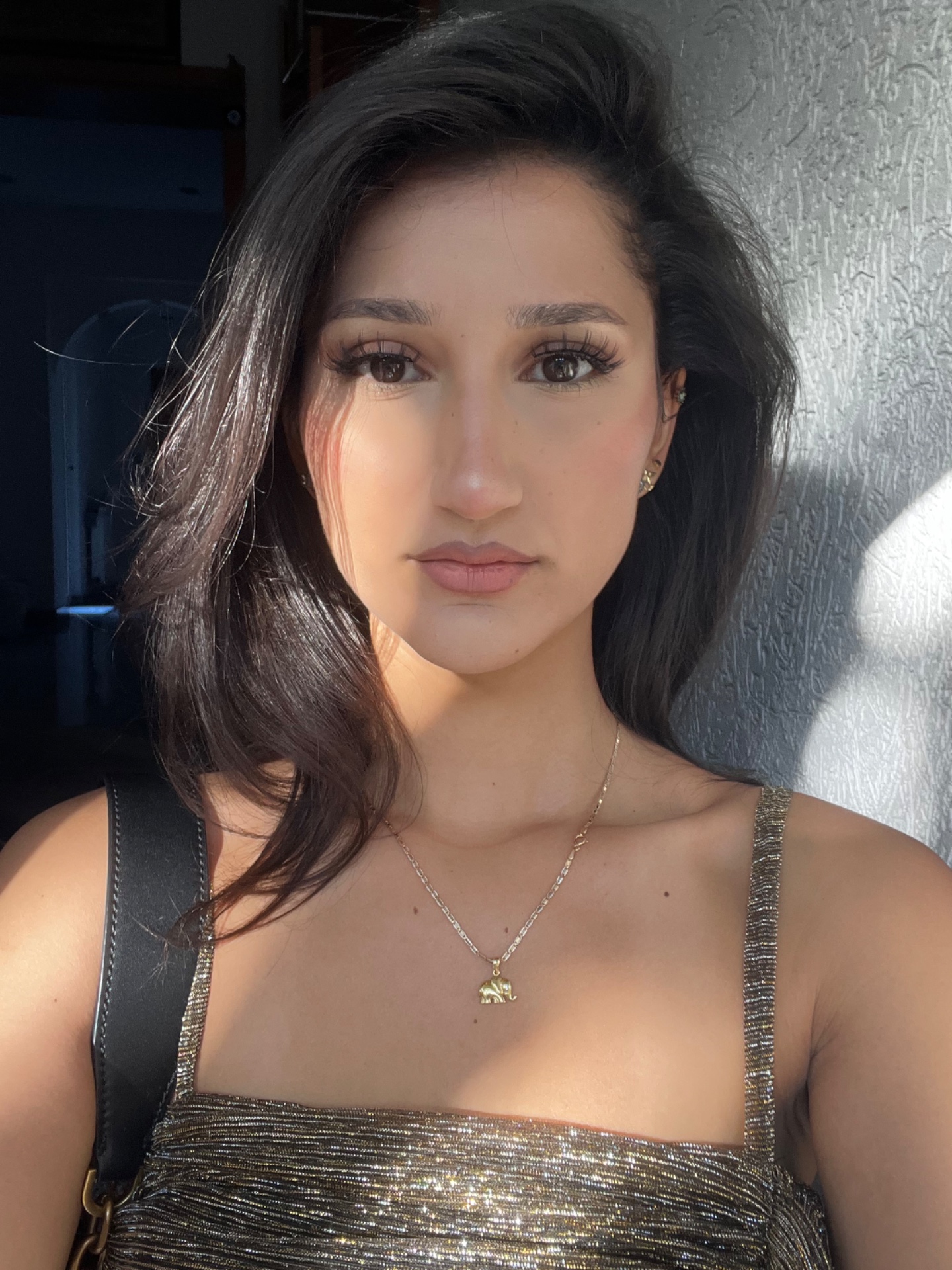 FIRUZE — Model in Stuttgart | Eye On Model