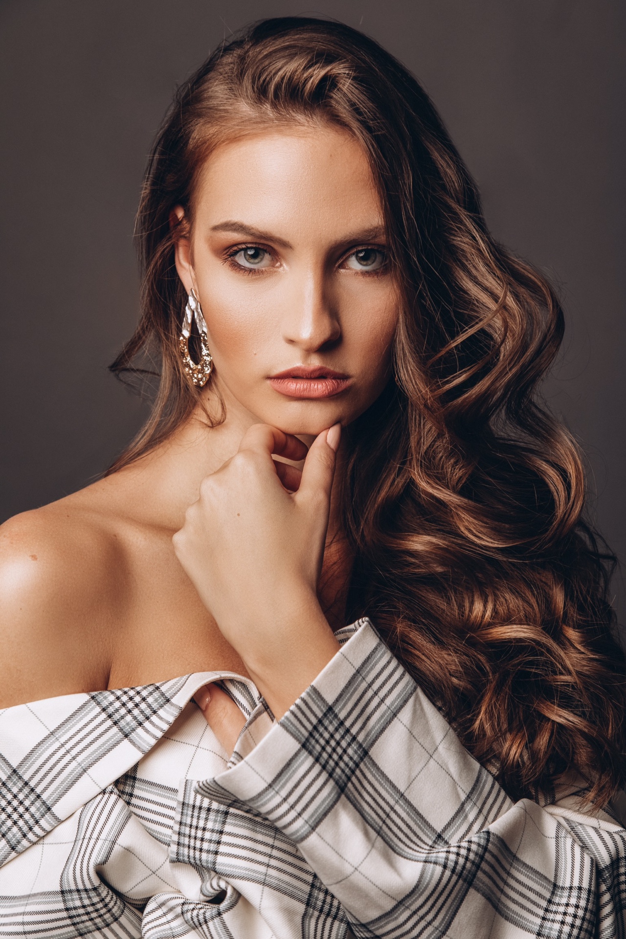 JULIA — Model in Her | Eye On Model
