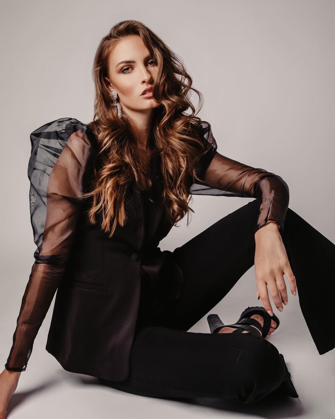 Julia — Model & Hostess in Her photo 10