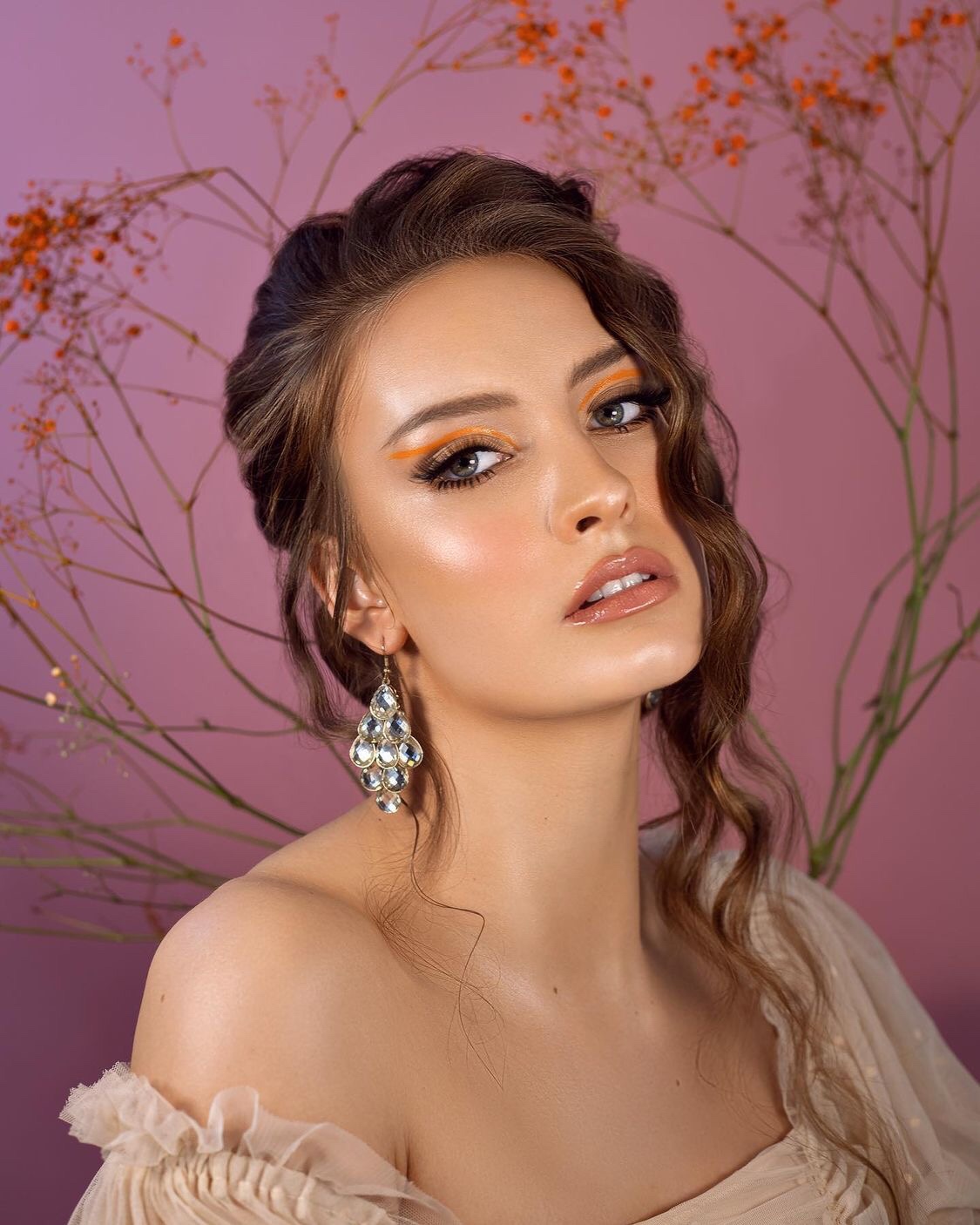 Julia — Model & Hostess in Her photo 24