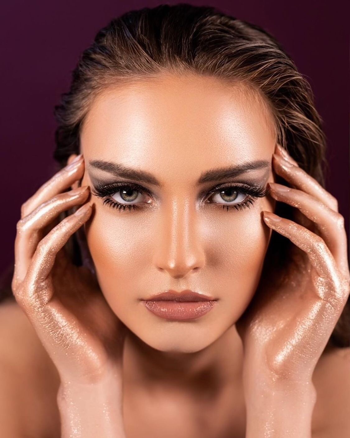 Julia — Model & Hostess in Her photo 27
