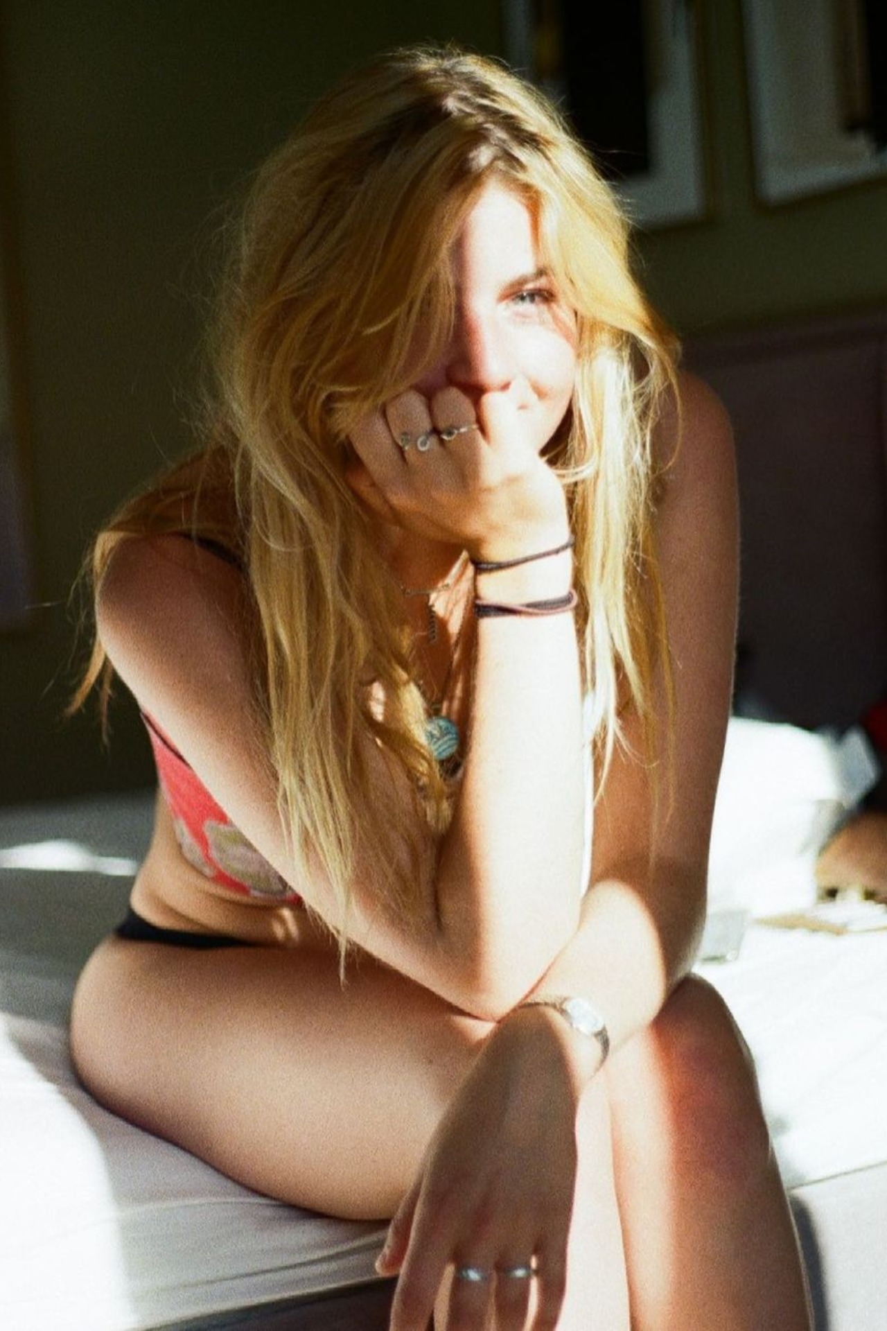 Hazel — Model & Hostess in Berlin photo 2