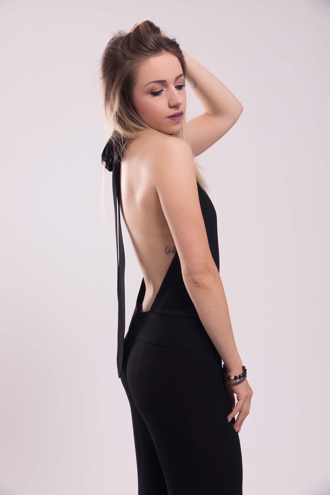 Shari — Model & Hostess in Varallo Pombia photo 4