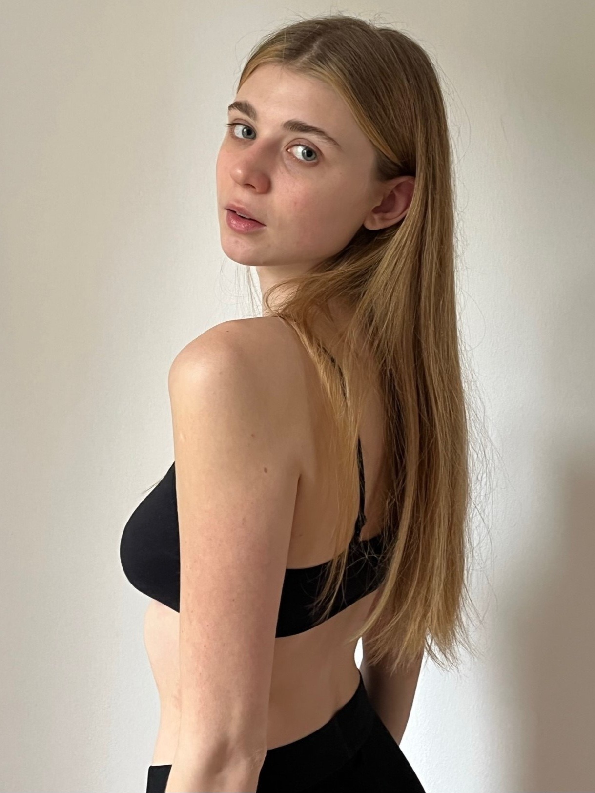 Martyna — Model & Hostess in Berlin photo 1