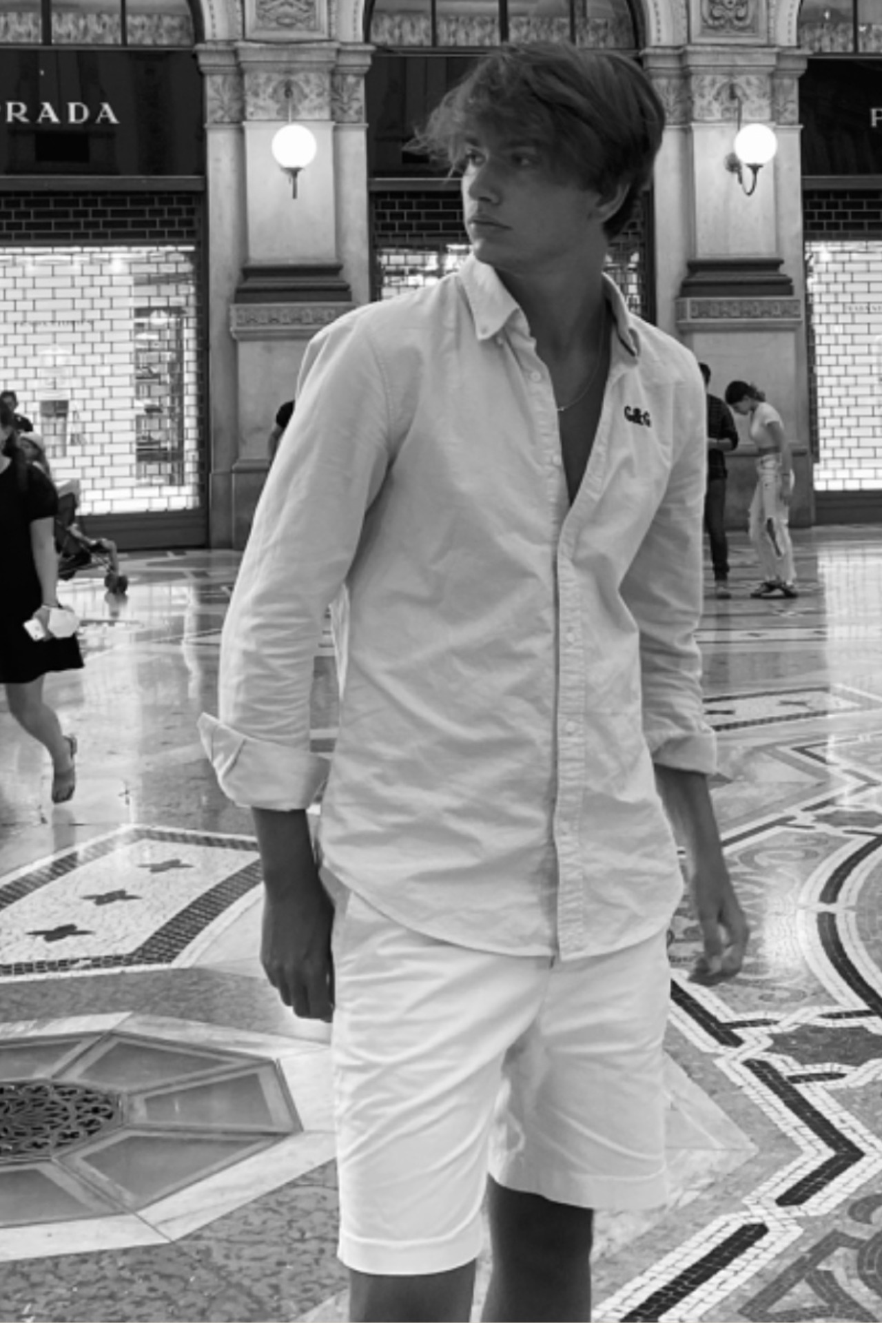 Michael — Model & Host in Parigi photo 3