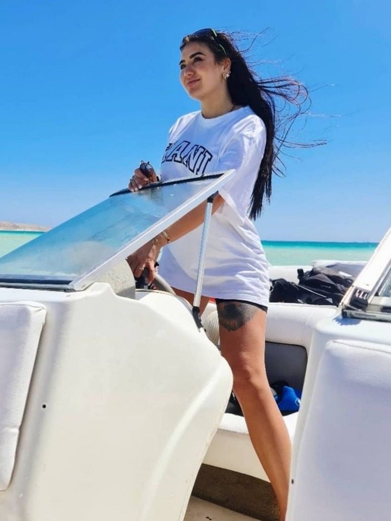 Paolina — Model & Hostess in Manama photo 1