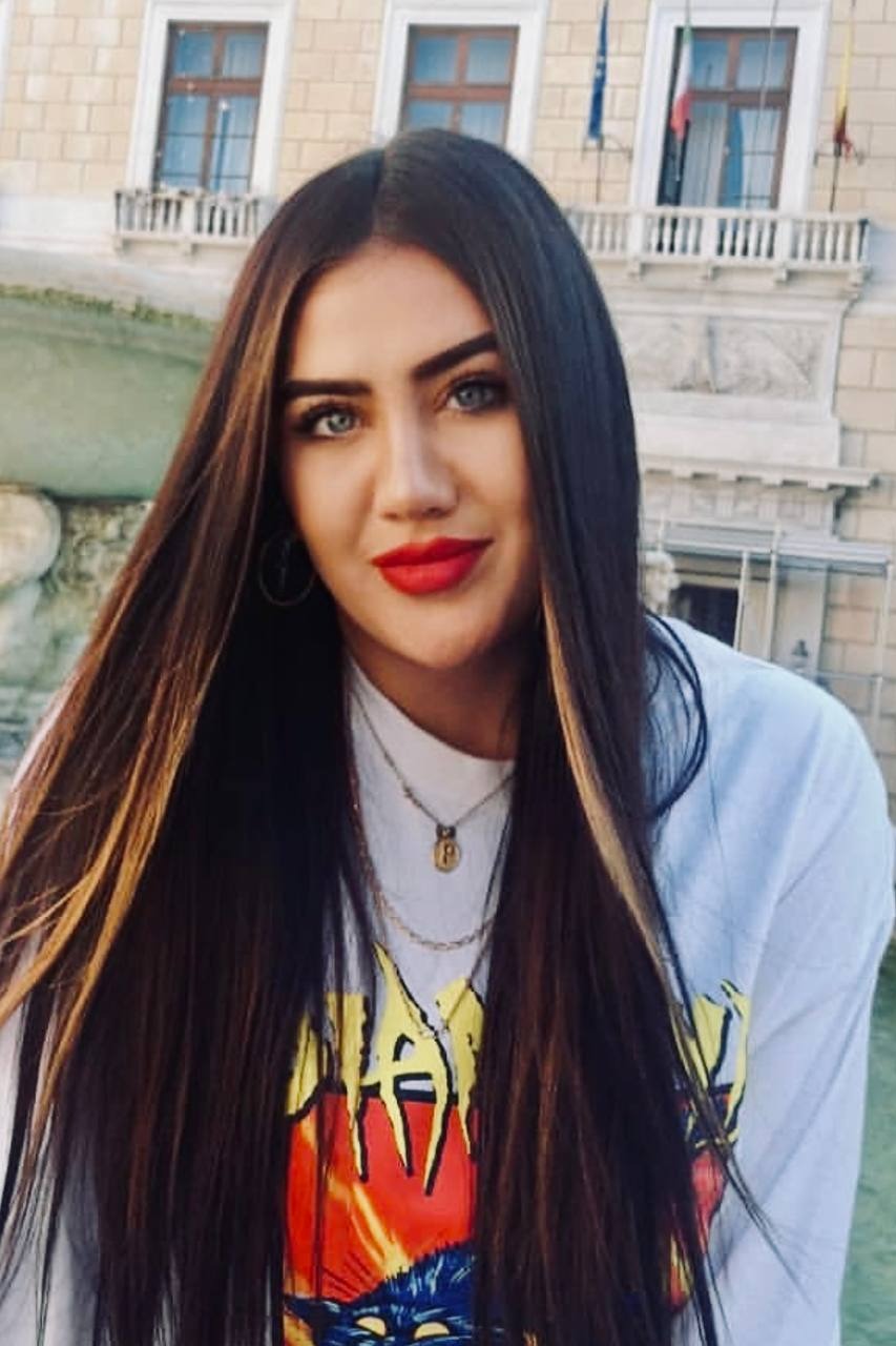 Paolina — Model & Hostess in Manama photo 2