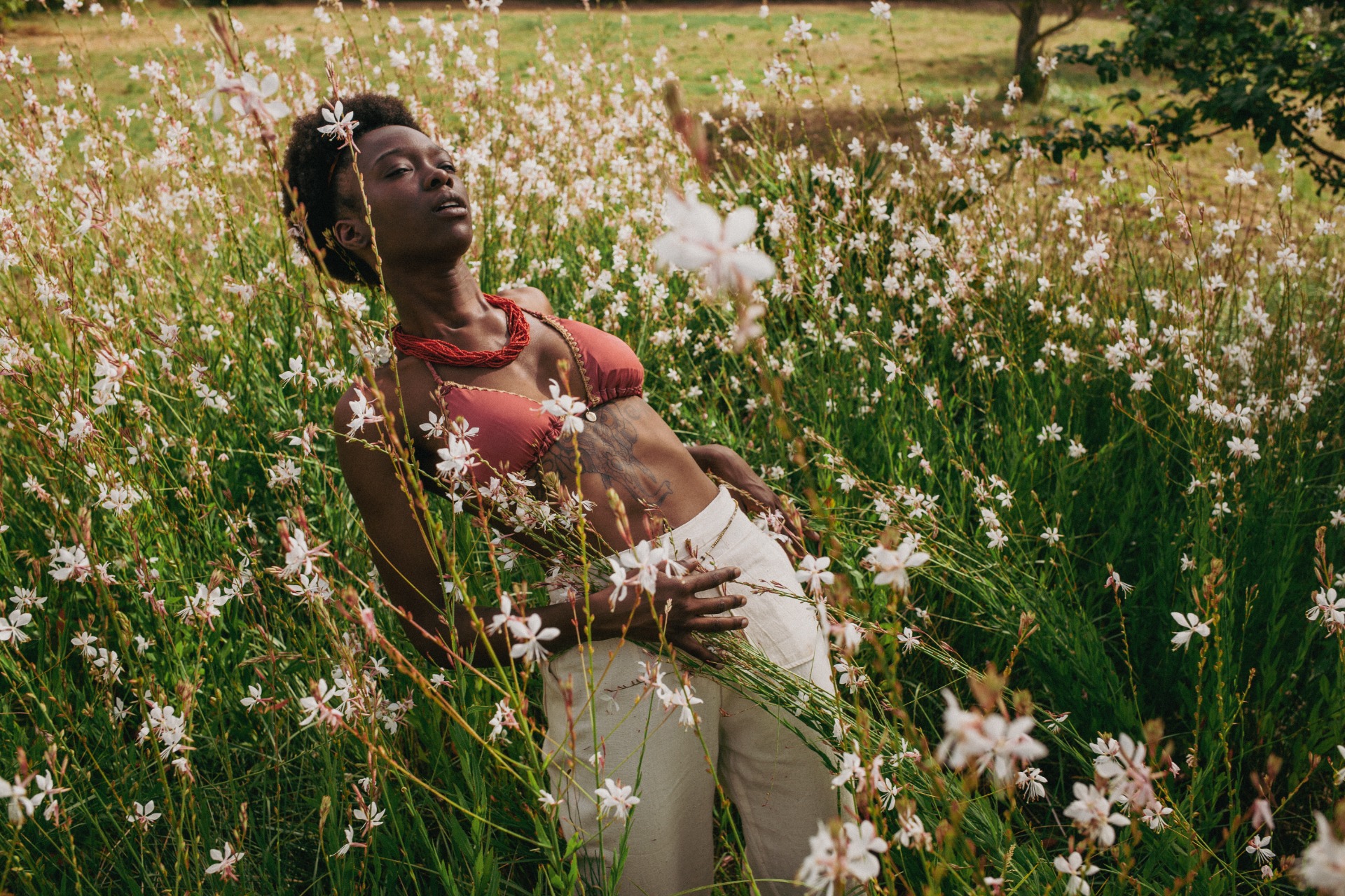 Mariam Emma — Model & Hostess in Paris photo 1