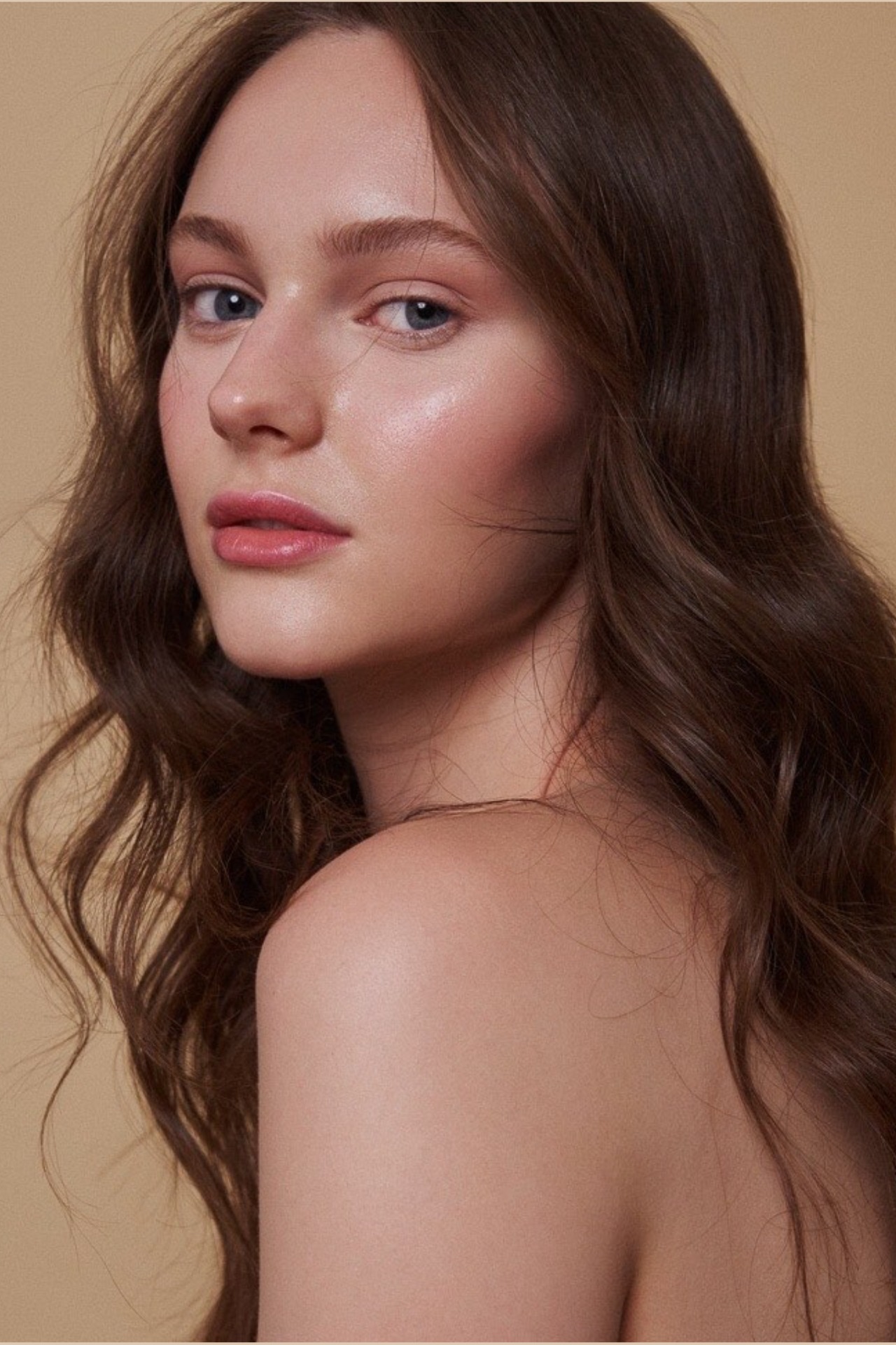 No&eacute;mi Mercedes — Model & Hostess in Kirchheim Unter Teck photo 7