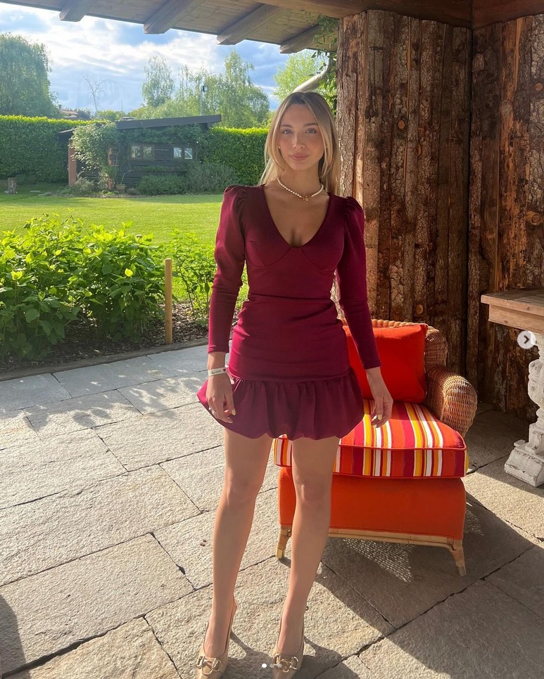 Eleonora — Model & Hostess in Albiolo photo 10