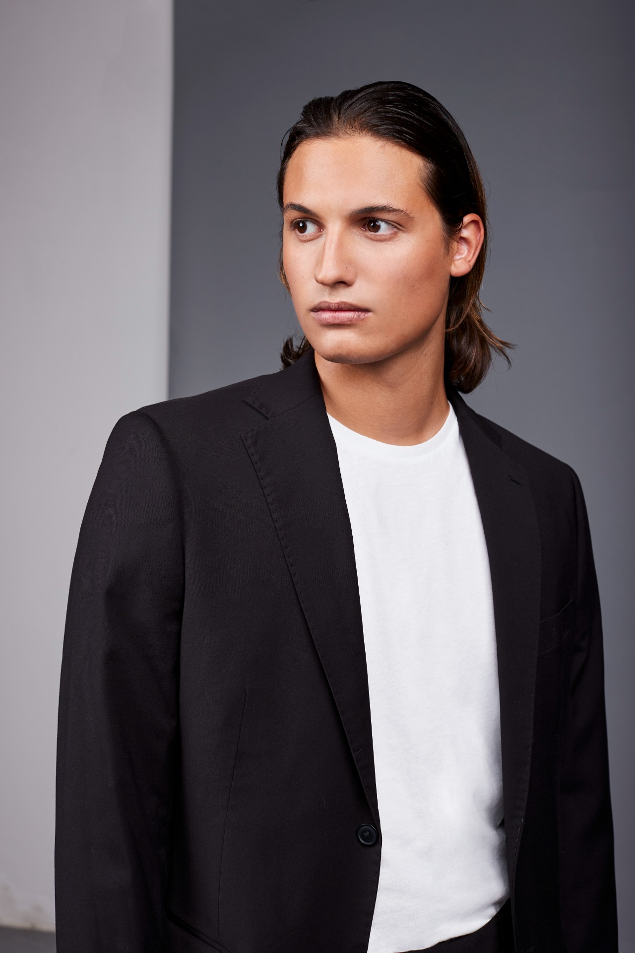 Riccardo — Model & Host in Amsterdam photo 4