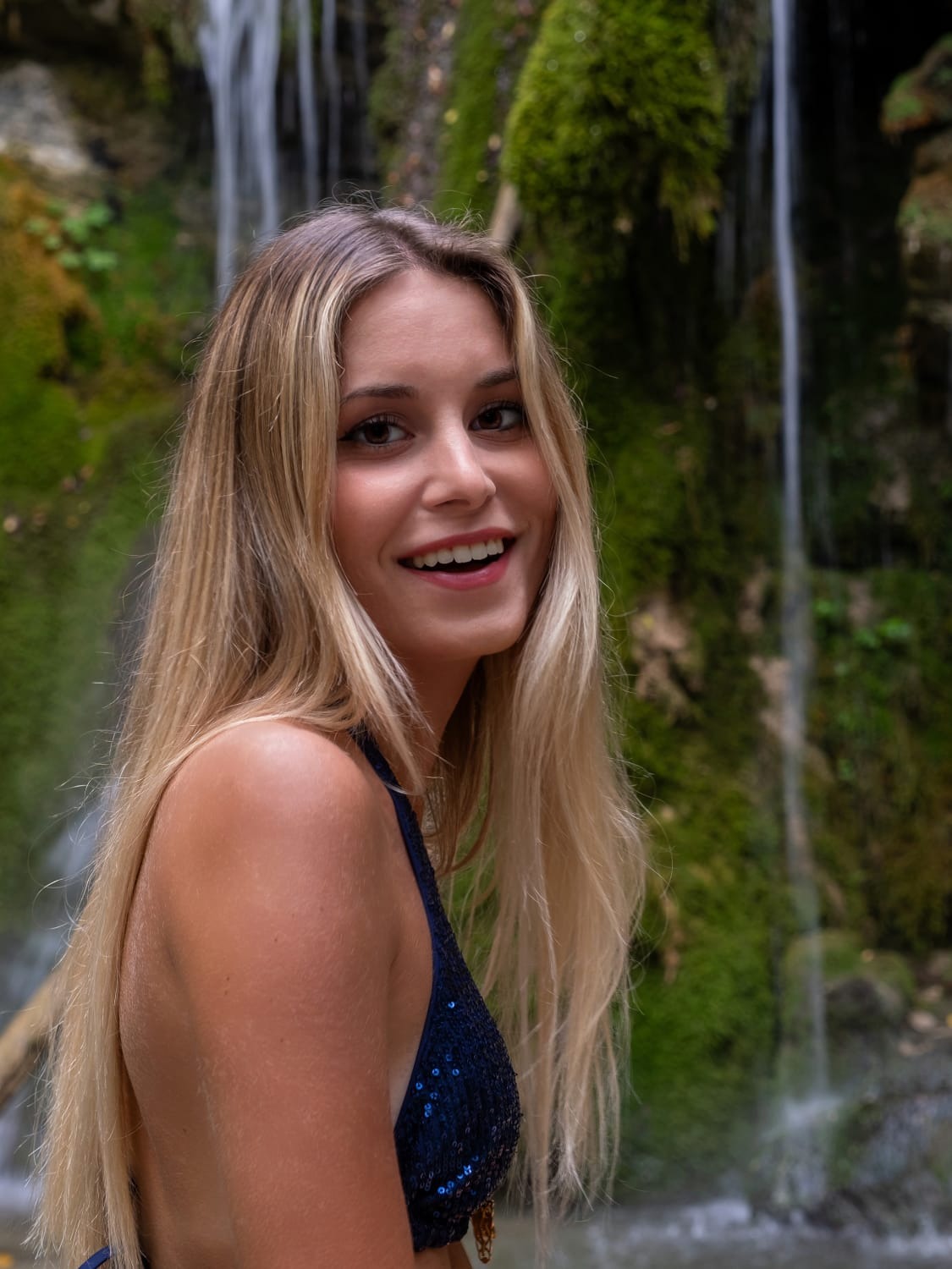 Desir&eacute;e — Model & Hostess in Ravenna photo 17