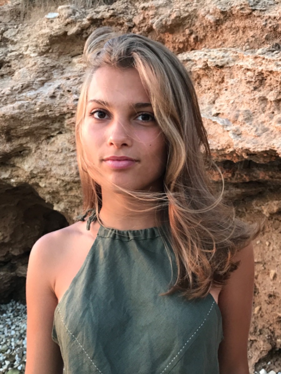 Laura — Model & Hostess in Milano photo 1