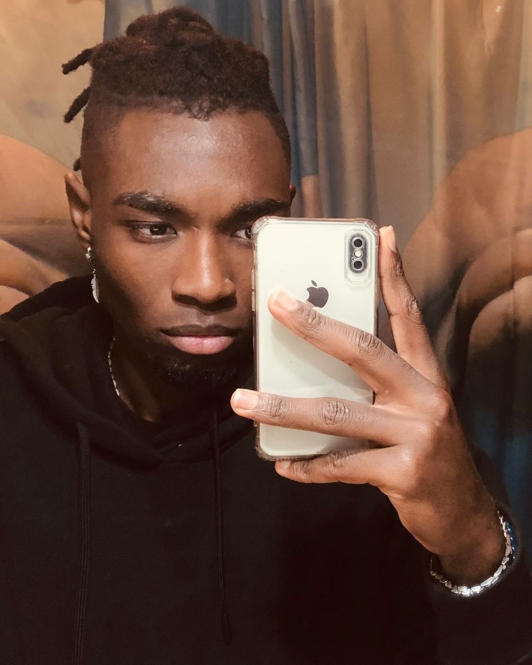 Alioune — Model & Host in Osio Sotto photo 1
