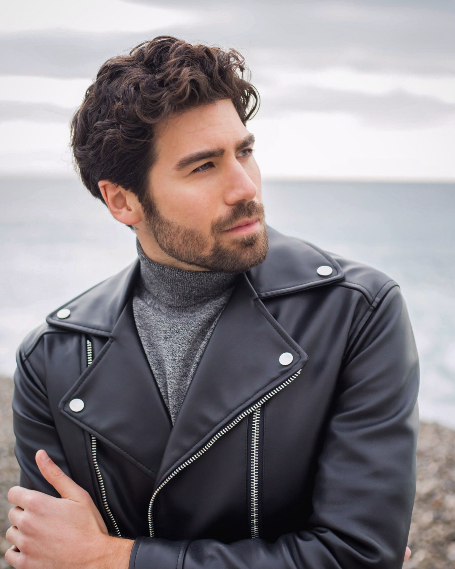 Saruhan — Model & Host in Nice photo 11