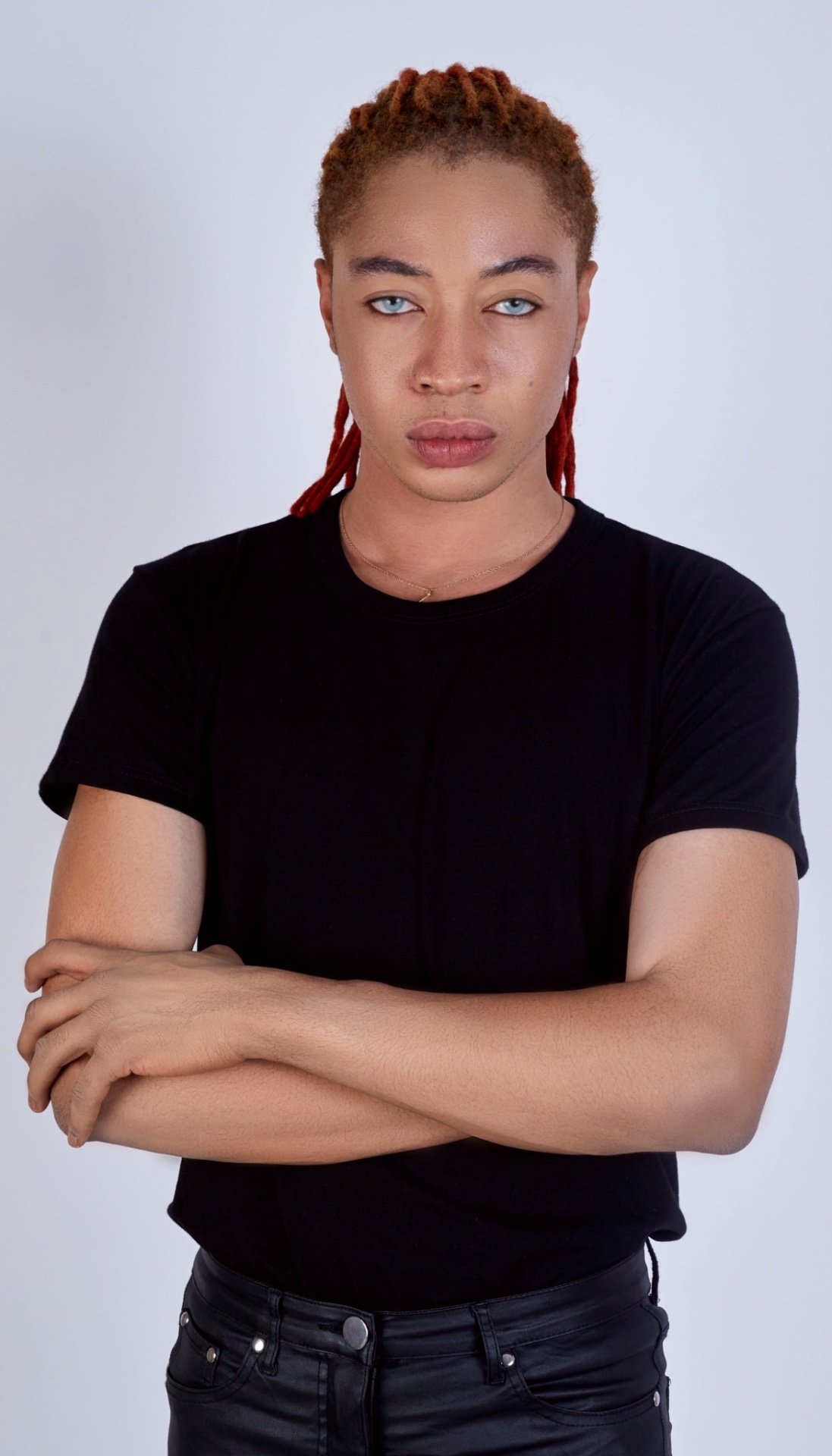 Yann Kevens Shelton — Model & Host in Choisy-le-roi photo 1