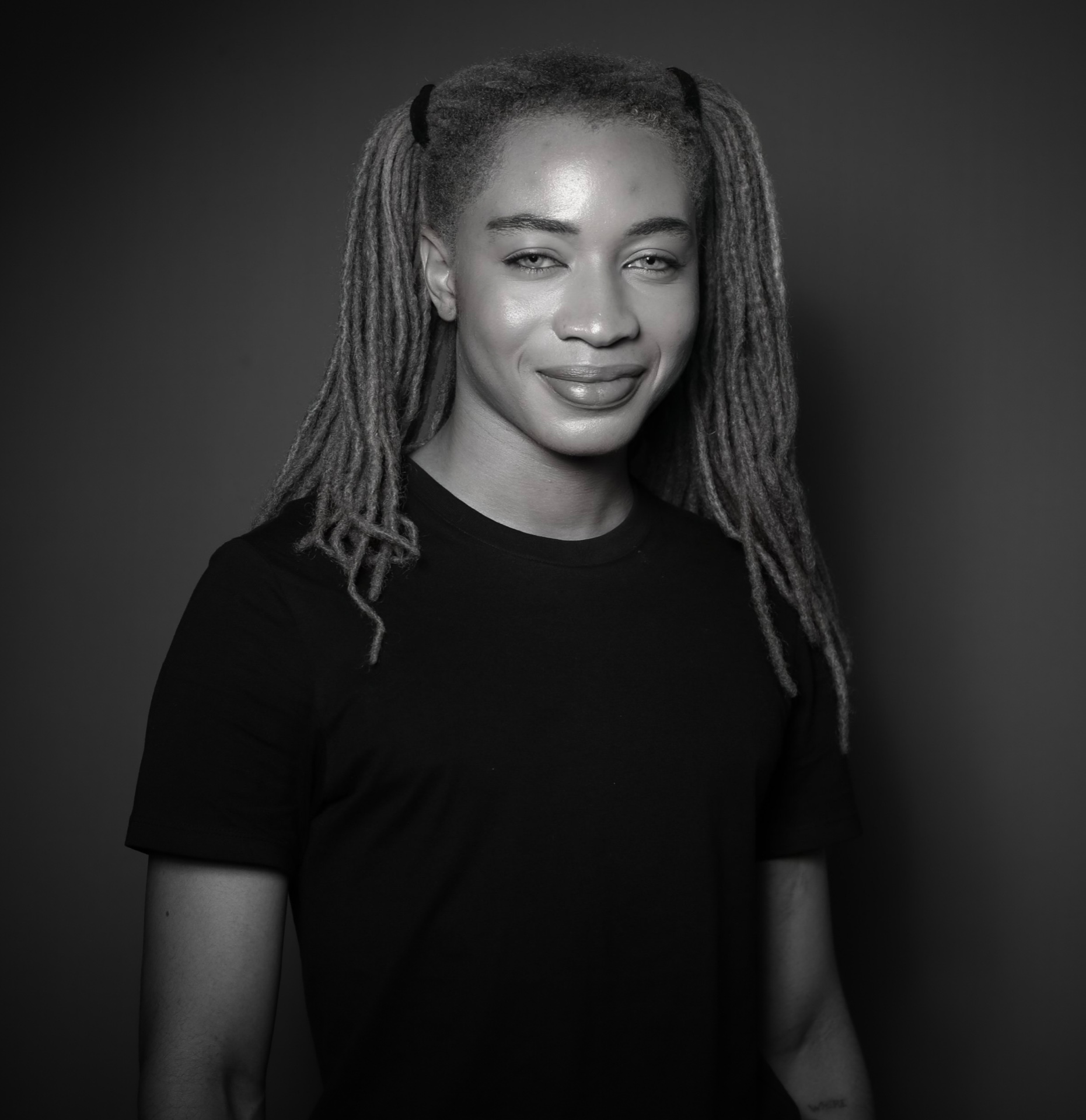 Yann Kevens Shelton — Model & Host in Choisy-le-roi photo 9