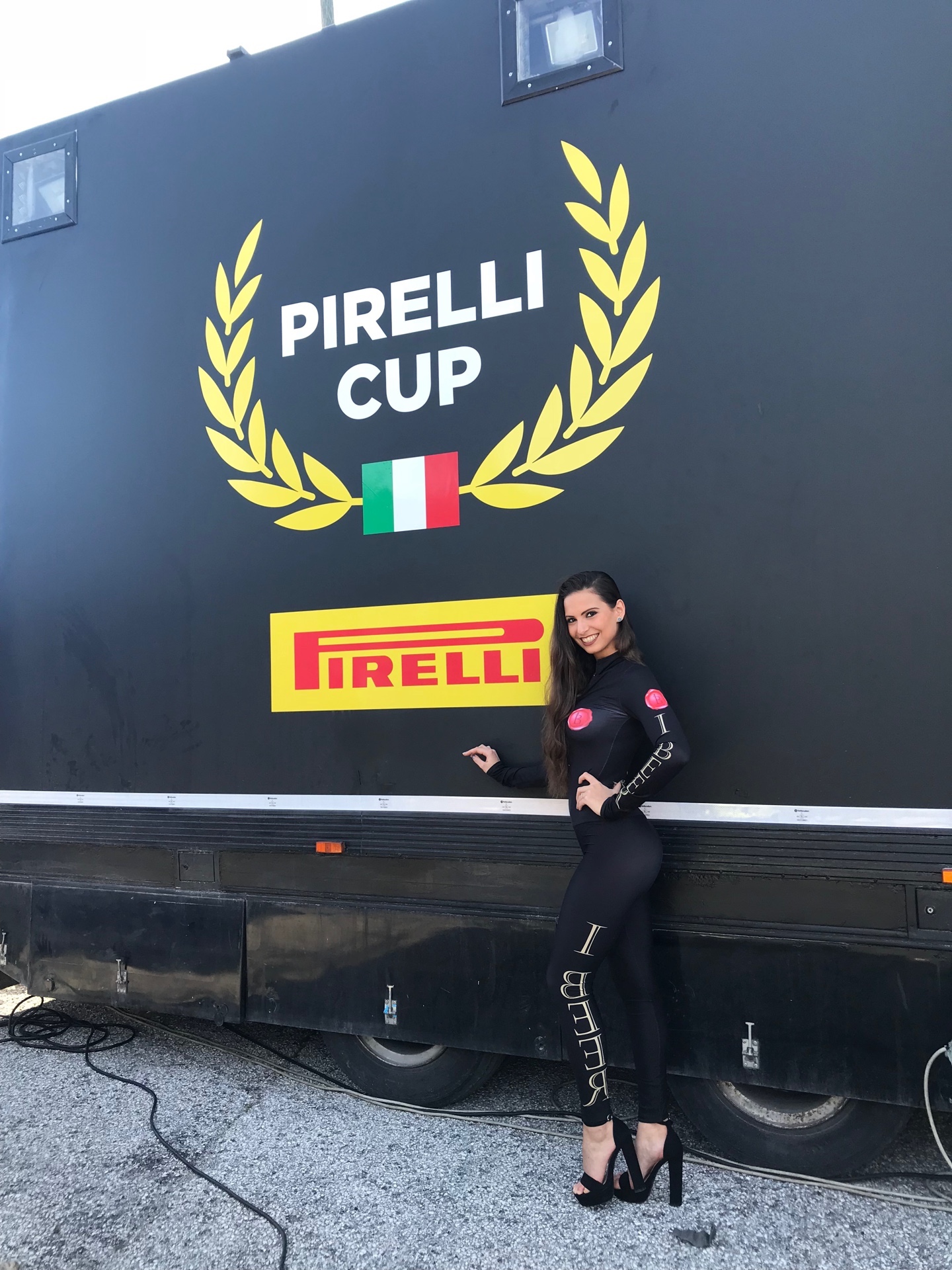 Emma — Model & Hostess in Milan photo 3