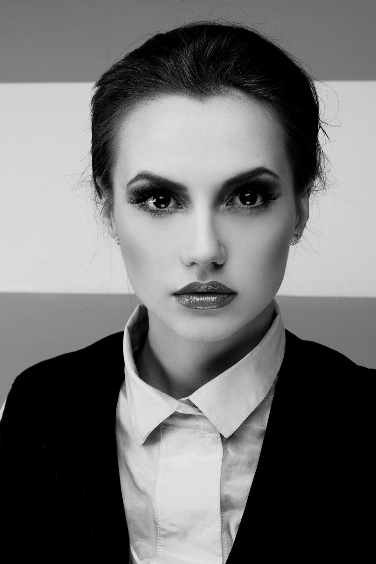 Ilona — Model & Hostess in Paris photo 1