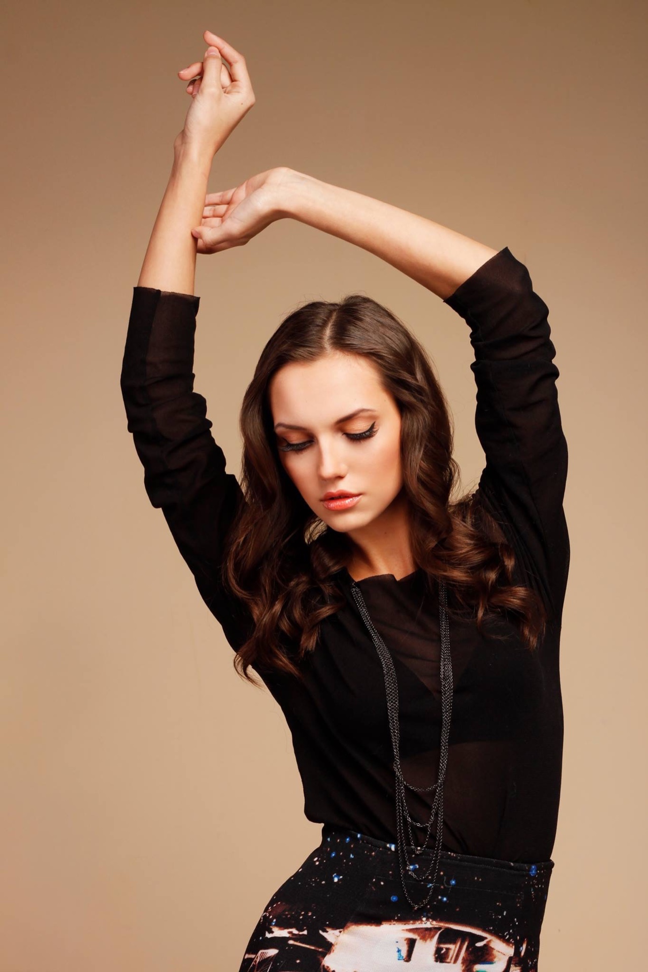 Ilona — Model & Hostess in Paris photo 2