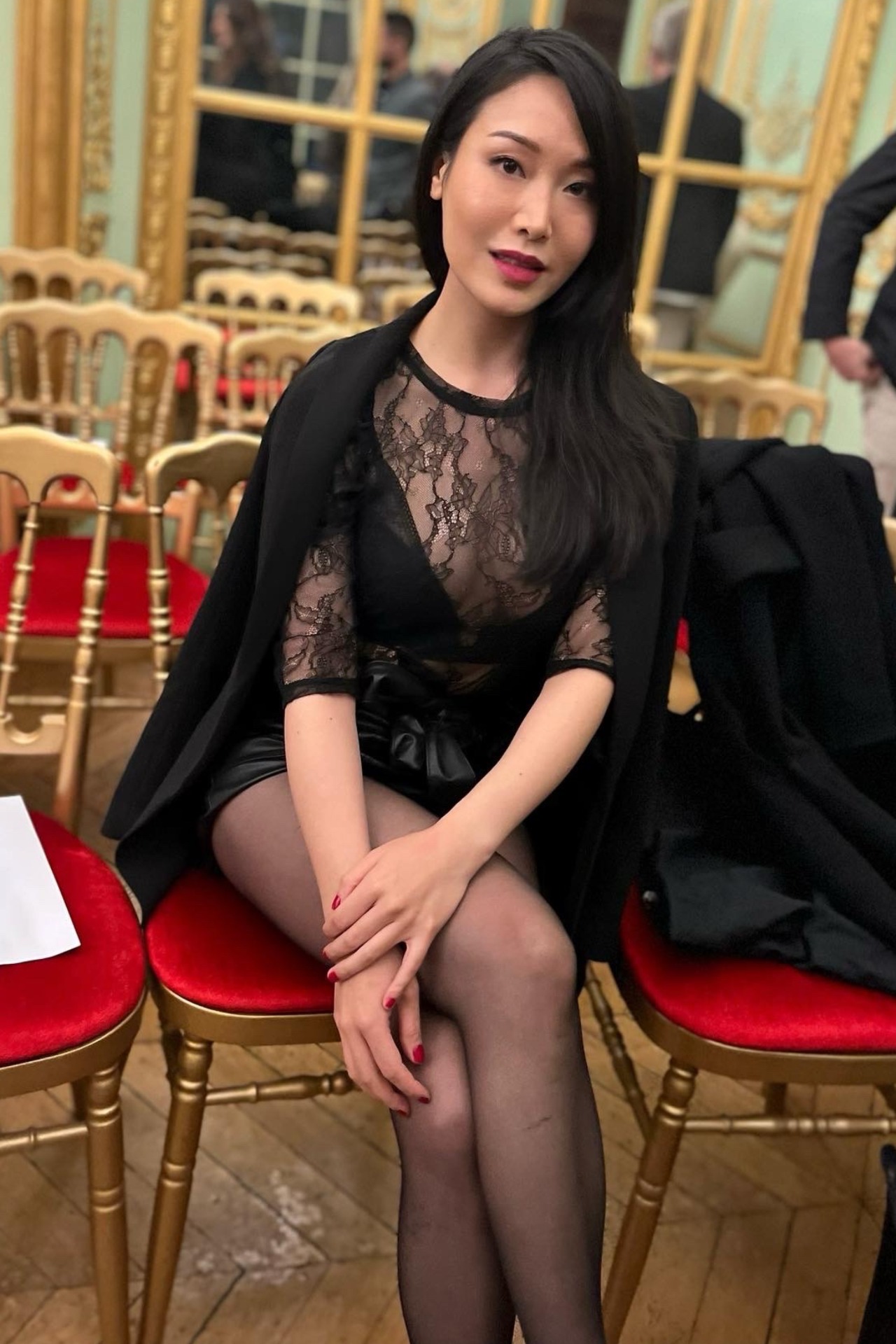 Rieko — Model & Hostess in Paris photo 11