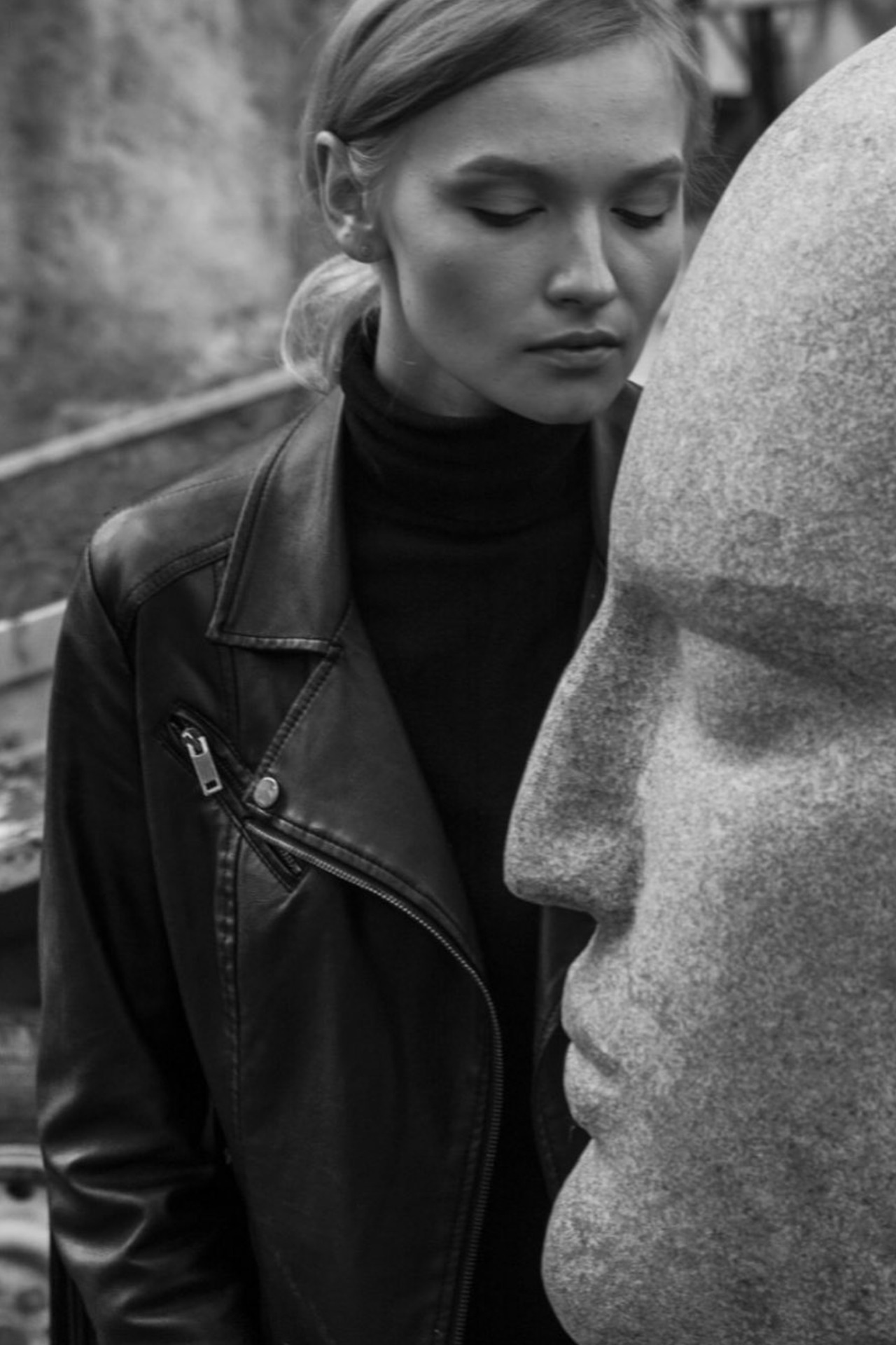 Yuliia — Model & Hostess in Paris photo 6