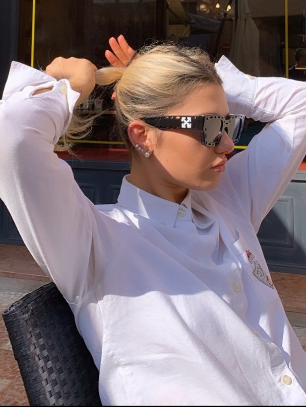 Arianna — Model & Hostess in Modena photo 2
