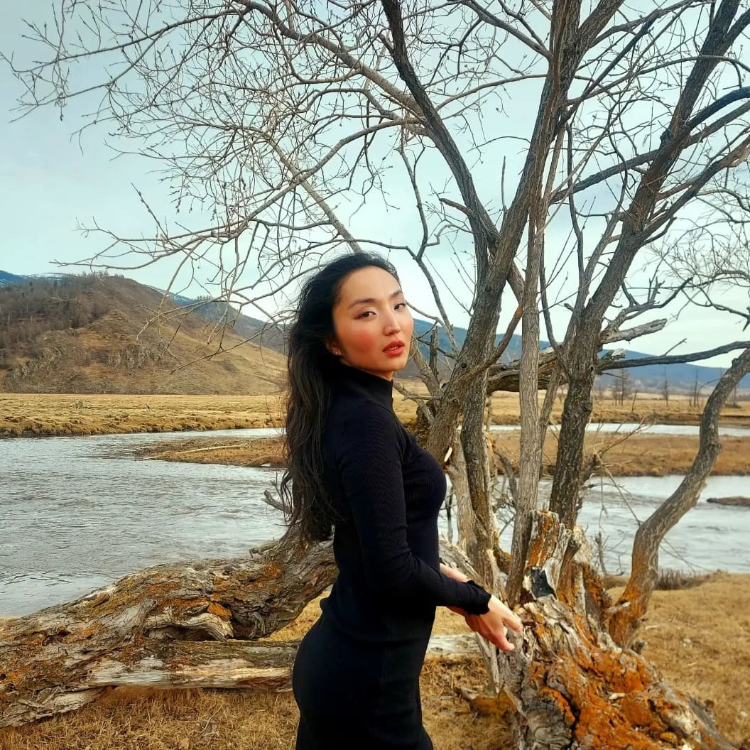 Surkura — Model & Hostess in Reims photo 1