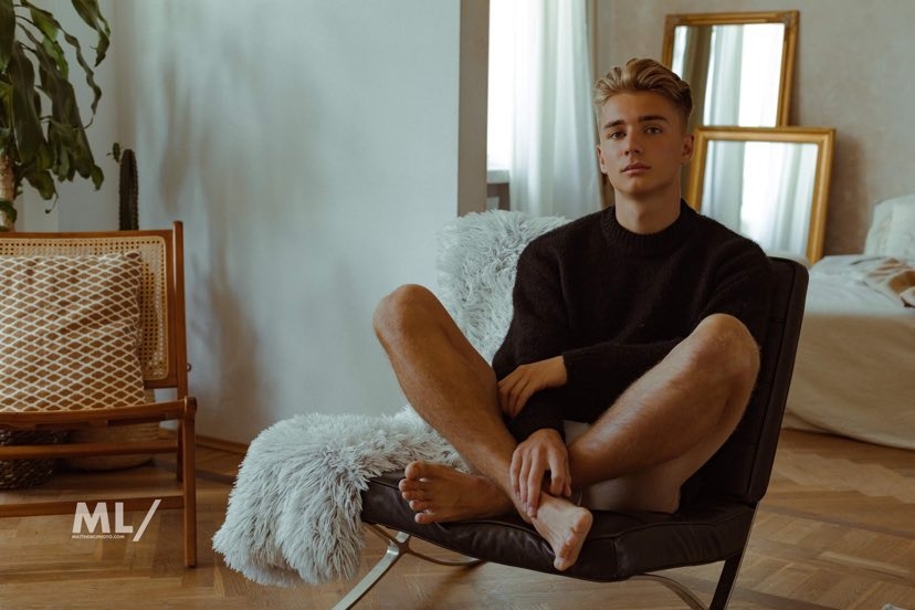 Adam — Model & Host in Gdańsk photo 4
