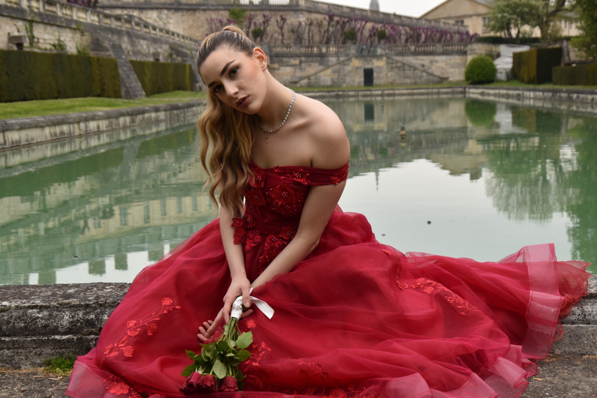 Sofia Nicole — Model & Hostess in Paris photo 9