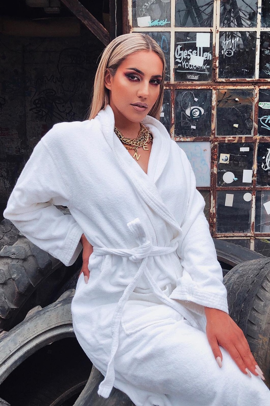 Fairuz — Model & Hostess in M&uuml;nchen photo 5