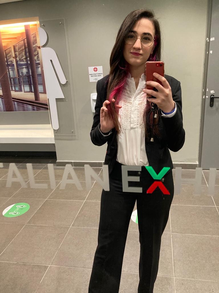 Sophie — Model & Hostess in Bellaria-igea Marina photo 3